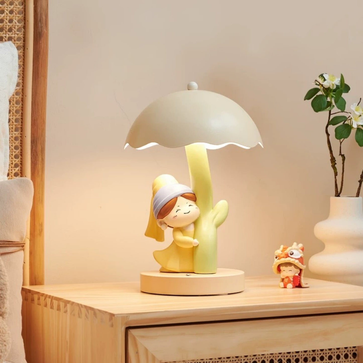 Mushroom Fairy Tale Table Lamp – Creative Kids Bedside Light