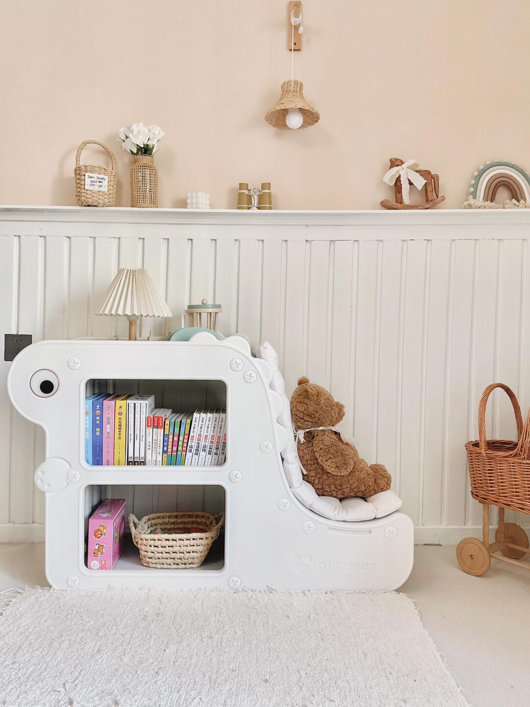 Dinosaur Kids Bookshelf with Reading Seat – 2-in-1 Storage & Lounge Chair for Toddlers (Storage / Seating)