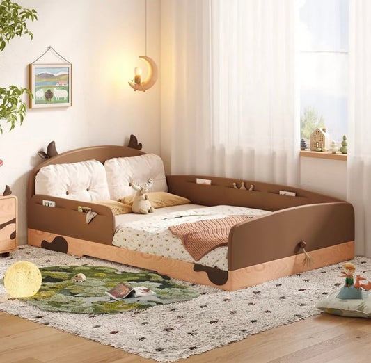 Scandinavian Moose-Themed Toddler Bed with Guard Rails – Cozy Low Kids Bed for Safe Sleep