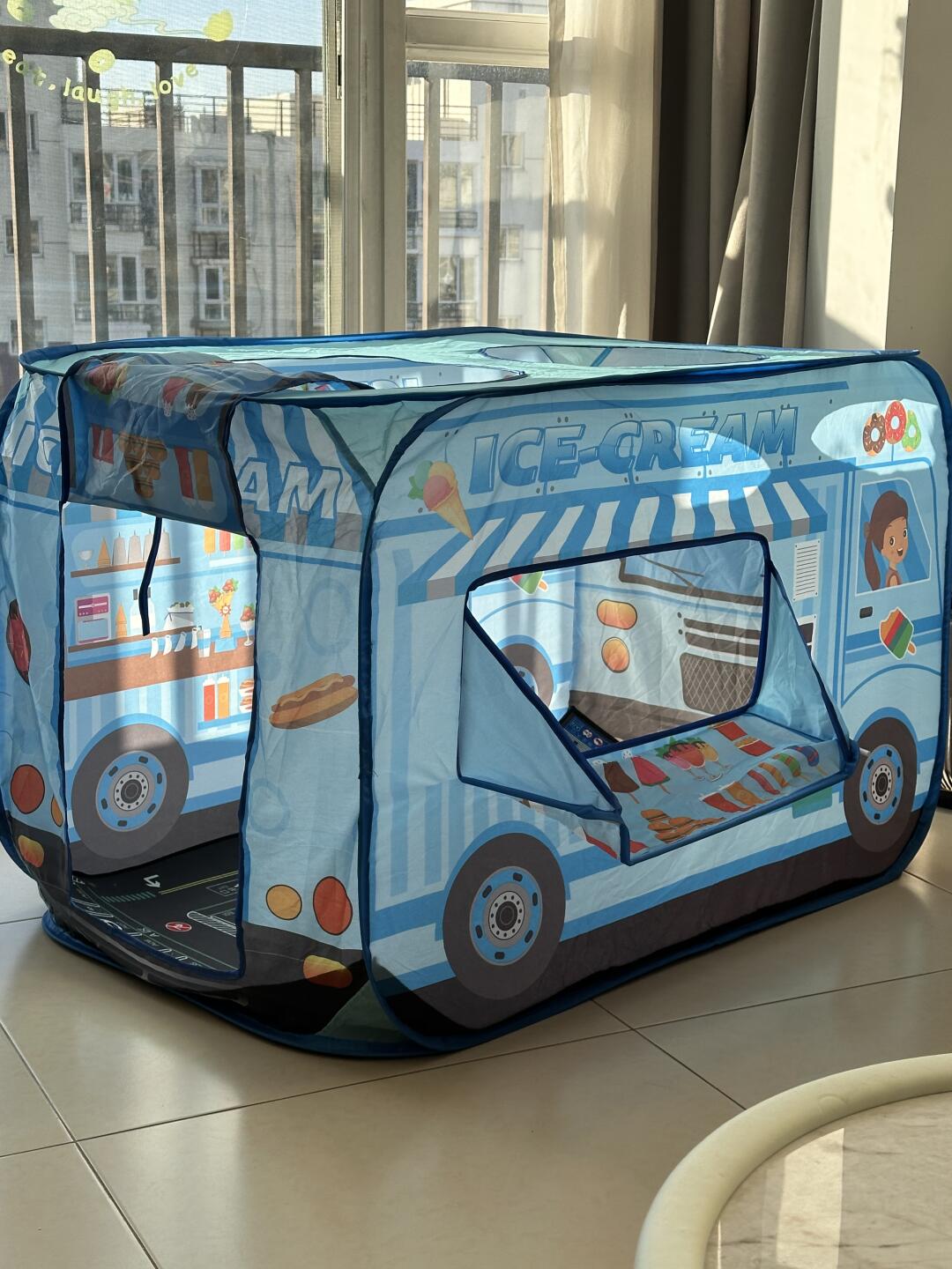 Kids Ice Cream Truck Play Tent – Pop-Up Indoor Playhouse with Roll-Up Door & Fun Food Graphics