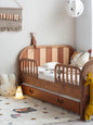 Wooden Toddler Bed with Safety Rails & Pull-Out Trundle – Montessori-Inspired Kids’ Bed Frame