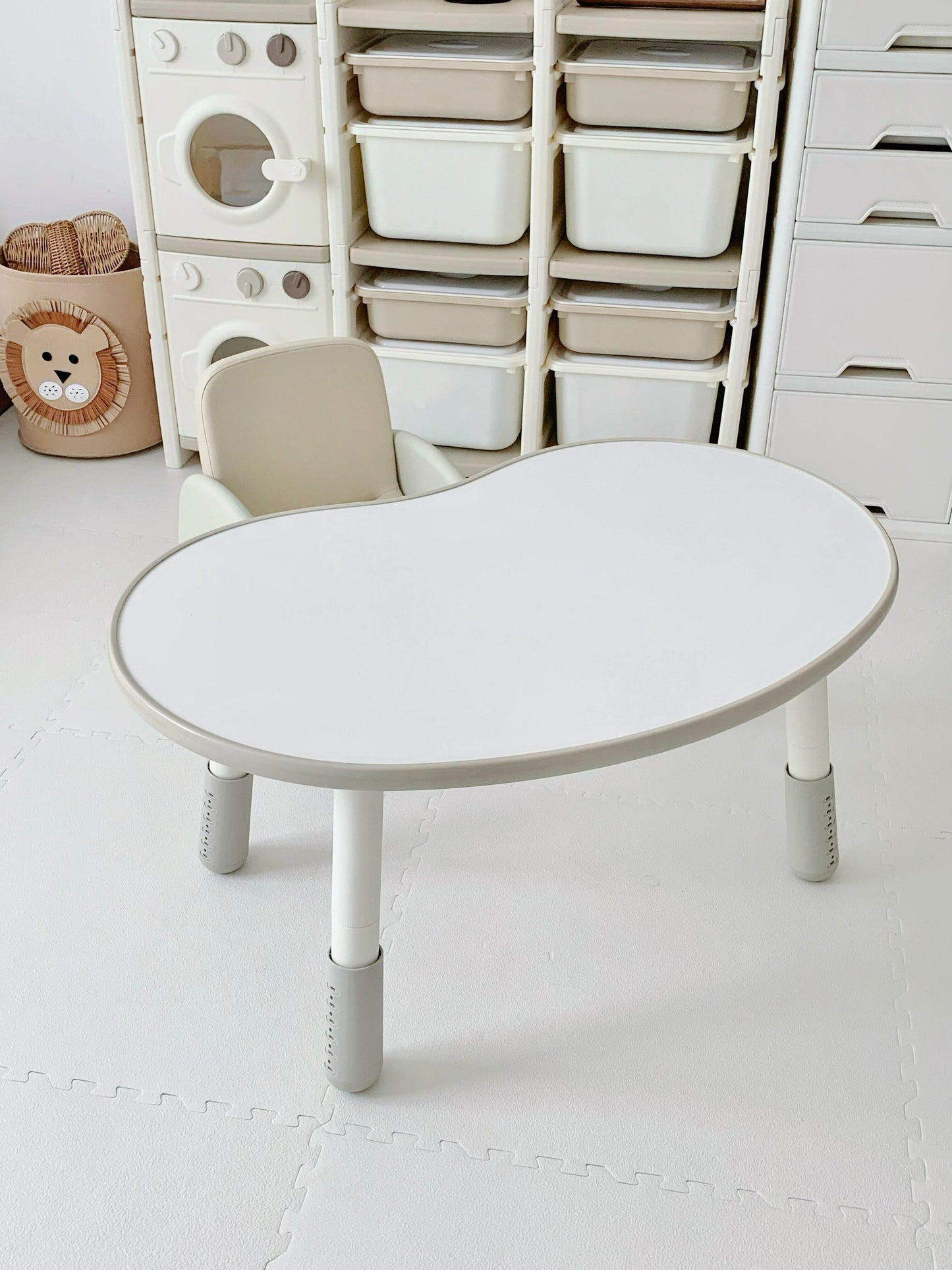 Adjustable Kids Activity Table & Chair Set – Bean-Shaped Ergonomic Design for Toddlers & Preschoolers